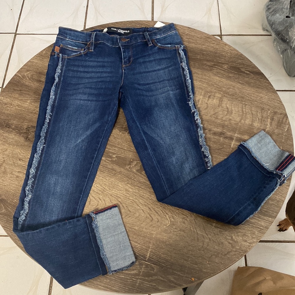 Karl Lagerfeld Paris Fringe Cropped Jeans Denim Womens Size 2 NWT - Picture 1 of 13